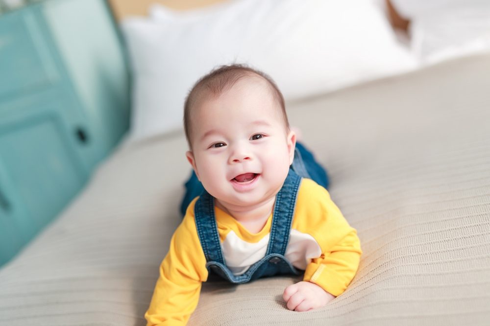 蔡小鹿棚內親子寫真