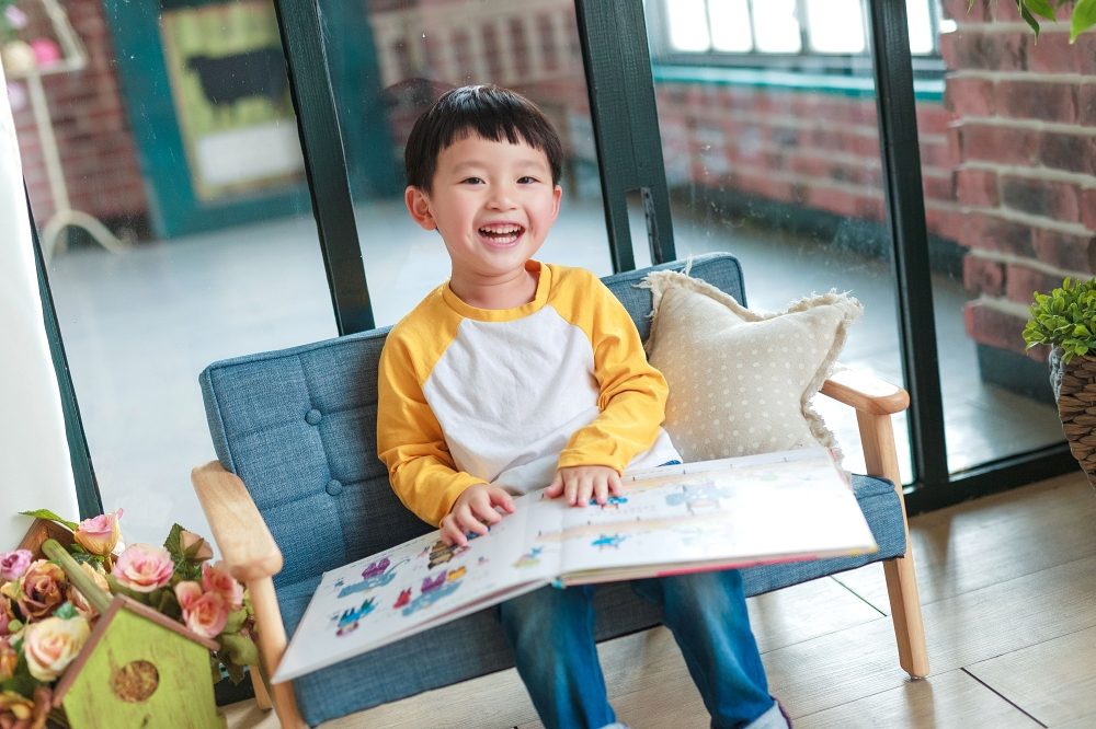 蔡小鹿棚內親子寫真