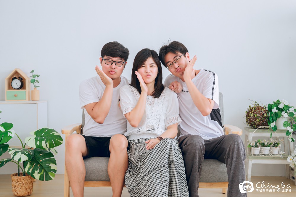 6大1小全家福